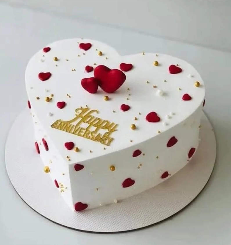 White forest | Flowers and Cake delivery available in Kochi