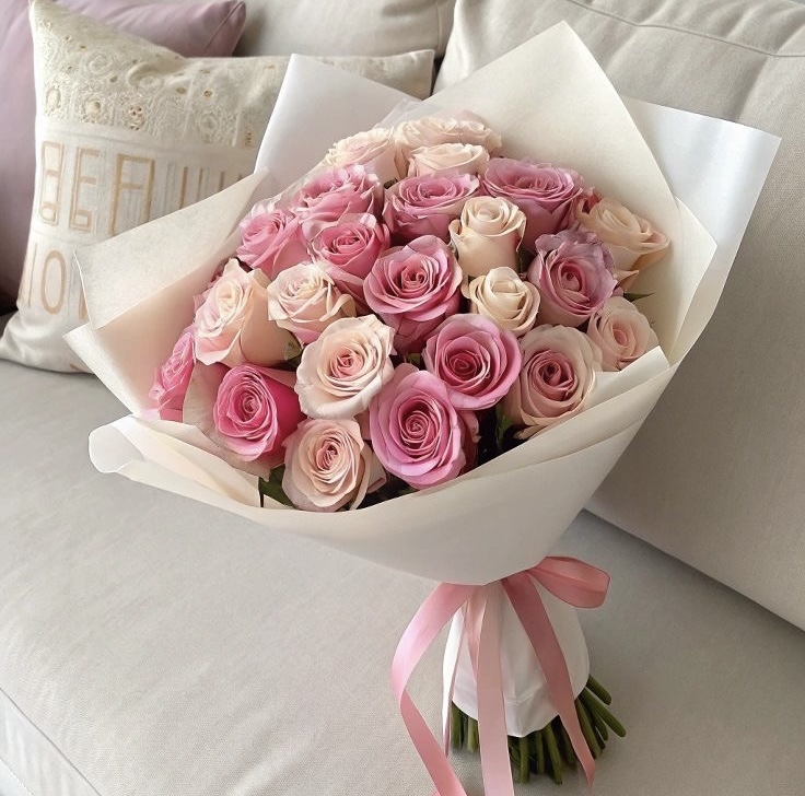 Congratulations flower bouquet Delivery in Kochi | Birthday flower bouquet delivery in Kochi